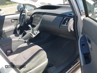 2011 Toyota Prius I with VIN JTDKN3DU8B5364553, listed as a IAAI auction lot 41993267 with 207,298 mi miles and . Bid and sale history available at DreamBid. Image 5.