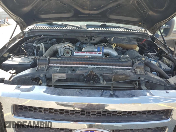 2007 Ford F-250 XL with VIN 1FTSW21P27EA22349, listed as a Copart auction lot 64703015 with 210,396 mi miles and Salvage title. Bid and sale history available at DreamBid. Image 11.