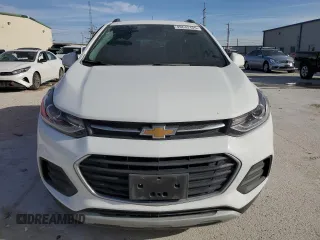 2022 Chevrolet Trax LT with VIN KL7CJLSM2NB568187, listed as a Copart auction lot 49642105 with 16,674 mi miles and Salvage Title. Bid and sale history available at carsss.com. Image 5.
