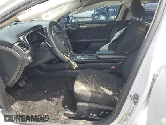 2020 Ford Fusion SE with VIN 3FA6P0HD3LR258035, listed as a Copart auction lot 50219275 with 70,631 mi miles and Salvage title. Bid and sale history available at DreamBid. Image 7.