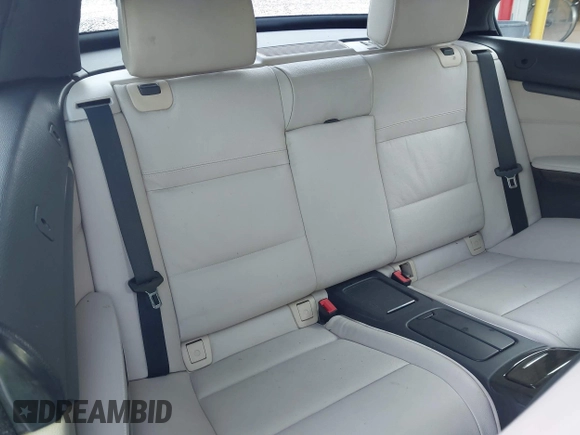 2013 BMW 3 Series 328i с VIN WBADW7C55DE734414, выставлен на аукционе IAAI как лот 42685123 с пробегом 72 180 миль миль и . История ставок и продаж доступна на DreamBid. Изображение 8.