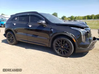 2023 Cadillac XT4 FWD Sport with VIN 1GYFZER41PF225631, listed as a Copart auction lot 70441144 with 13,689 mi miles and Salvage Title. Bid and sale history available at carsss.com. Image 4.