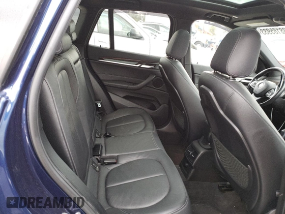 2018 BMW X1 xDrive28i with VIN WBXHT3C37J5K27663, listed as a Copart auction lot 38185933 with 61,894 mi miles. Bid and sale history available at carsss.com. Image 11.