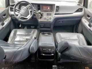 2018 Toyota Sienna SE with VIN 5TDXZ3DC4JS916138, listed as a Copart auction lot 57165495 with 120,764 mi miles and Salvage title. Bid and sale history available at DreamBid. Image 8.