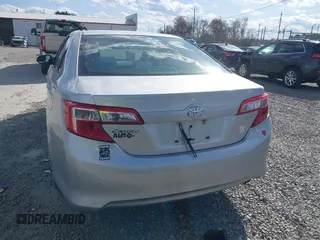 2014 Toyota Camry L with VIN 4T1BF1FK3EU301041, listed as a IAAI auction lot 41858386 with 136,998 mi miles and . Bid and sale history available at DreamBid. Image 17.