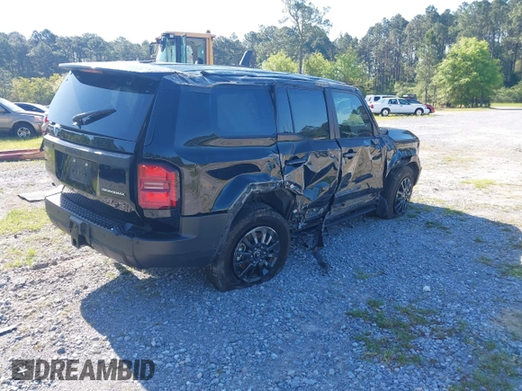 2024 Toyota Land Cruiser z VIN JTEABFAJ2RK013130, wystawiony jako IAAI lot #42002397 z przebiegiem 19 749 mil mil oraz . Historia ofert i sprzedaży dostępna na DreamBid. Obrazek 4.