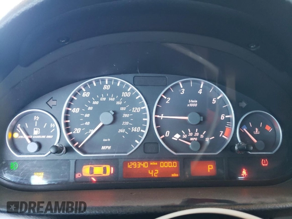 2006 BMW 3 Series 330Ci with VIN WBABW53426PZ41756, listed as a Copart auction lot 50221475 with 129,340 mi miles and Salvage Title. Bid and sale history available at carsss.com. Image 9.