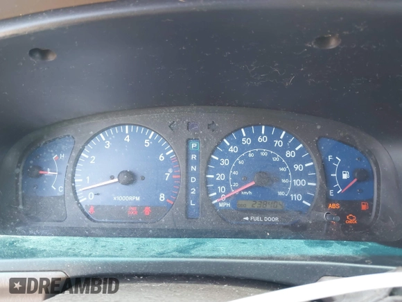 2001 Toyota Sienna LE z VIN 4T3ZF13C31U393989, wystawiony jako IAAI lot #42301091 z przebiegiem 238 404 mil mil oraz . Historia ofert i sprzedaży dostępna na DreamBid. Obrazek 7.