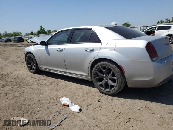 2022 Chrysler 300 Touring L with VIN 2C3CCADG6NH170906, listed as a Copart auction lot 52799445 with 41,555 mi miles and Salvage Title. Bid and sale history available at DreamBid. Image 2.