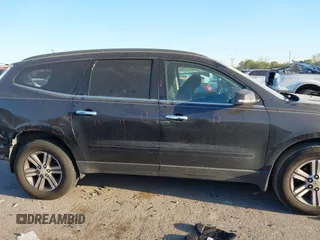 2016 Chevrolet Traverse LT z VIN 1GNKRHKD3GJ125020, wystawiony jako IAAI lot #41831188 z przebiegiem 176 366 mil mil oraz . Historia ofert i sprzedaży dostępna na DreamBid. Obrazek 13.