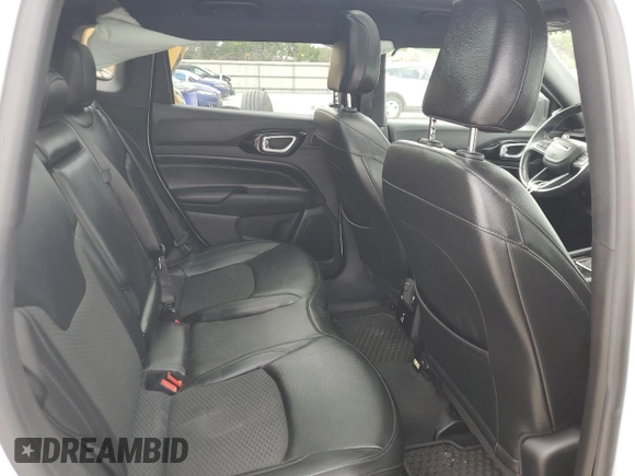 2022 Jeep Compass Latitude with VIN 3C4NJCBB9NT211131, listed as a Copart auction lot 54929515 with 39,506 mi miles and Salvage title. Bid and sale history available at DreamBid. Image 11.