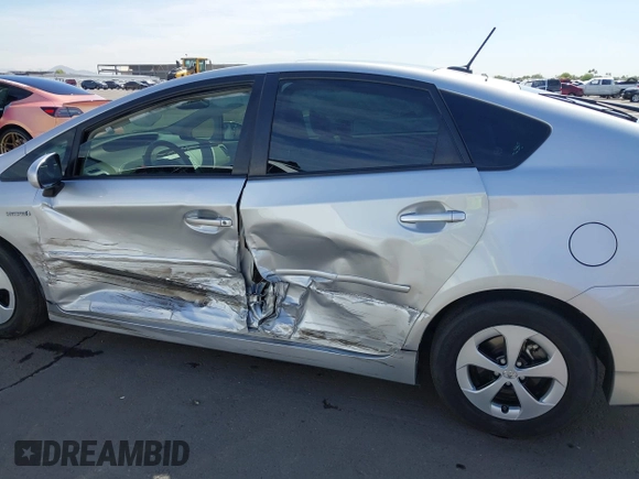 2015 Toyota Prius Four with VIN JTDKN3DU2F1899374, listed as a IAAI auction lot 42147786 with 136,787 mi miles and . Bid and sale history available at DreamBid. Image 14.
