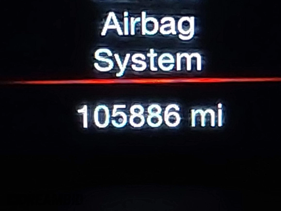2018 Jeep Grand Cherokee Laredo E with VIN 1C4RJFAG5JC343101, listed as a IAAI auction lot 41211158 with 105,886 mi miles. Bid and sale history available at carsss.com. Image 15.