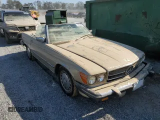 1988 Mercedes-Benz 560 560SL with VIN WDBBA48D8JA079450, listed as a Copart auction lot 74524064 with Not Provided miles and Salvage Title. Bid and sale history available at carsss.com. Image 4.