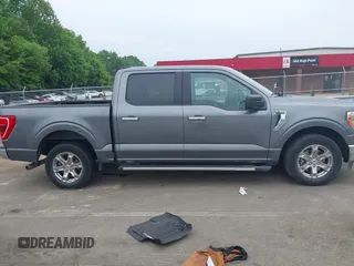 2023 Ford F-150 XL с VIN 1FTEW1CP7PFC17765, выставлен на аукционе IAAI как лот 42295199 с пробегом Не указан миль и . История ставок и продаж доступна на DreamBid. Изображение 13.