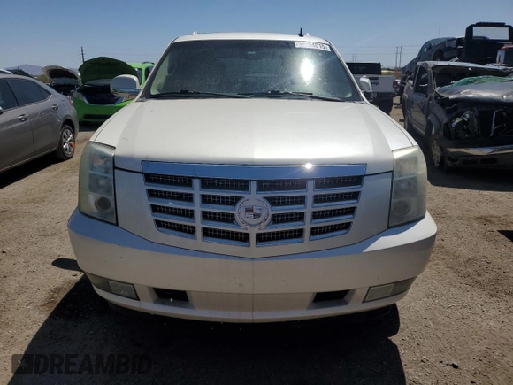 2008 Cadillac Escalade z VIN 1GYFK63808R199707, wystawiony jako Copart lot #52154015 z przebiegiem 189 864 mil mil oraz Szkoda całkowita • Salvage title. Historia ofert i sprzedaży dostępna na DreamBid. Obrazek 5.