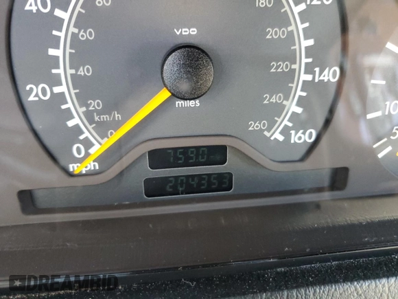 1999 Mercedes-Benz C 230/260/280/320 with VIN WDBHA24G8XA682177, listed as a Copart auction lot 89120755 with 204,353 mi miles and Clean Title. Bid and sale history available at carsss.com. Image 9.