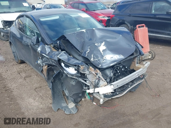 2025 Tesla Model Y Long Range with VIN 7SAYGDED3SF229605, listed as a IAAI auction lot 41726254 with Not Provided miles and . Bid and sale history available at DreamBid. Image 6.
