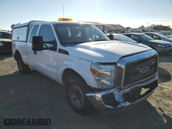 2016 Ford F-250 XLT with VIN 1FT7X2A68GEA99236, listed as a Copart auction lot 72819203 with 223,416 mi miles and Salvage title. Bid and sale history available at DreamBid. Image 4.