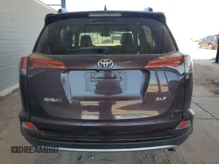 2018 Toyota RAV4 XLE with VIN 2T3WFREV4JW501665, listed as a Copart auction lot 58071805 with 47,777 mi miles and Salvage title. Bid and sale history available at DreamBid. Image 6.