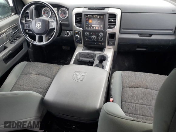 2015 Ram 1500 Outdoorsman z VIN 1C6RR7LG9FS784052, wystawiony jako Copart lot #82470474 z przebiegiem 127 028 mil mil oraz Czysty tytuł • Clean title. Historia ofert i sprzedaży dostępna na DreamBid. Obrazek 8.