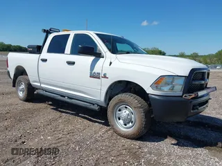 2017 Ram 2500 Tradesman с VIN 3C6UR5CLXHG620105, выставлен на аукционе IAAI как лот 42496482 с пробегом 89 150 миль миль и . История ставок и продаж доступна на DreamBid. Изображение 1.