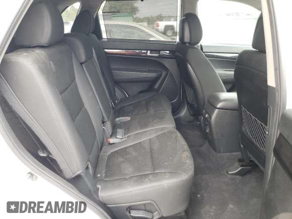 2014 Kia Sorento LX with VIN 5XYKTDA79EG528348, listed as a Copart auction lot 47829615 with 164,087 mi miles and Clean Title. Bid and sale history available at carsss.com. Image 11.