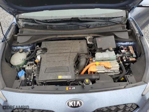 2020 Kia Niro Touring with VIN KNDCC3LC2L5423472, listed as a Copart auction lot 52155765 with 74,804 mi miles and Non Repairable. Bid and sale history available at carsss.com. Image 12.