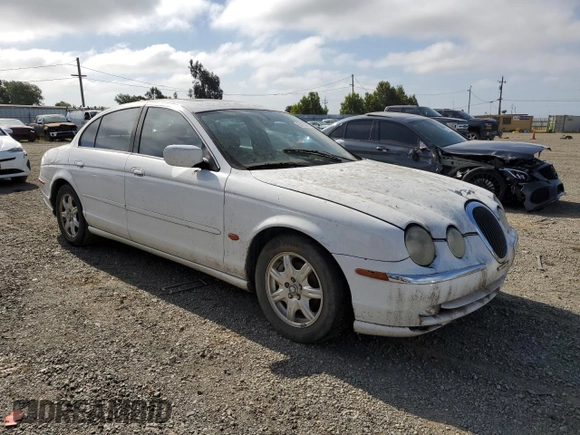 2000 Jaguar S-Type V8 with VIN SAJDA01D3YGL66121, listed as a Copart auction lot 54253095 with Not Provided miles and Clean Title. Bid and sale history available at DreamBid. Image 4.