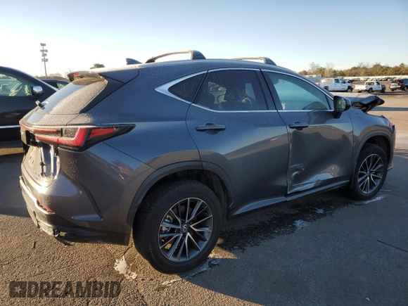2024 Lexus NX 350 Premium z VIN 2T2GGCEZ1RC056739, wystawiony jako Copart lot #84930254 z przebiegiem 22 096 mil mil oraz Szkoda całkowita • Salvage title. Historia ofert i sprzedaży dostępna na DreamBid. Obrazek 3.
