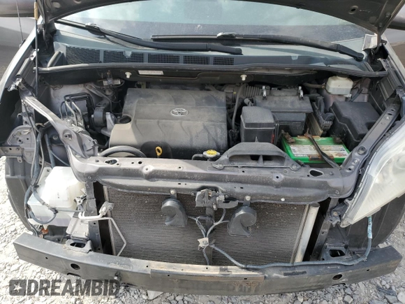 2011 Toyota Sienna LE AAS with VIN 5TDKK3DCXBS151601, listed as a Copart auction lot 53715635 with 264,672 mi miles and Salvage title. Bid and sale history available at DreamBid. Image 12.