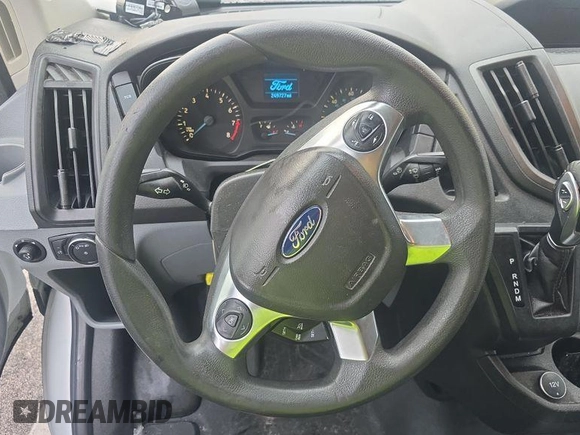 2018 Ford Transit с VIN 1FTYR2CM1JKB10502, выставлен на аукционе IAAI как лот 42849107 с пробегом 249 727 миль миль и . История ставок и продаж доступна на DreamBid. Изображение 2.