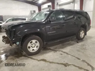 2014 Chevrolet Suburban LT with VIN 1GNSKJE75ER136178, listed as a Copart auction lot 78631794 with 215,195 mi miles and Salvage Title. Bid and sale history available at carsss.com. Image 1.