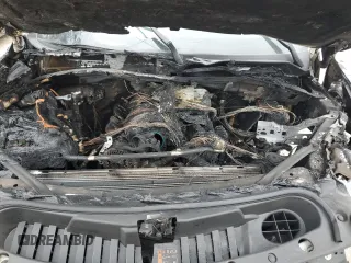 2024 GMC Yukon XL AT4 with VIN 1GKS2HKD1RR385020, listed as a Copart auction lot 82573604 with Not Provided miles and Salvage Title. Bid and sale history available at carsss.com. Image 12.