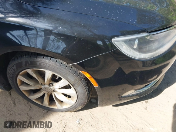 2015 Chrysler 200 C with VIN 1C3CCCCBXFN650313, listed as a IAAI auction lot 42118312 with 255,710 mi miles. Bid and sale history available at carsss.com. Image 6.