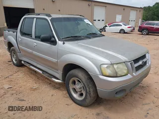 2003 Ford Explorer Sport Trac XLS z VIN 1FMZU67E53UC26334, wystawiony jako IAAI lot #42088444 z przebiegiem 175 922 mil mil oraz . Historia ofert i sprzedaży dostępna na DreamBid. Obrazek 1.
