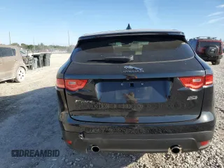 2019 Jaguar F-Pace 25t Prestige with VIN SADCK2GXXKA606848, listed as a Copart auction lot 50167335 with 34,758 mi miles and Salvage Title. Bid and sale history available at DreamBid. Image 6.
