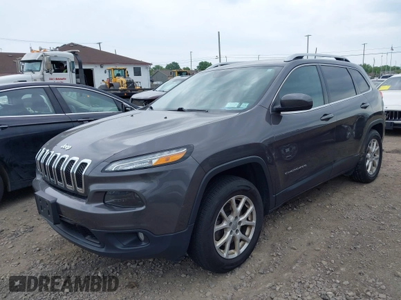 2018 Jeep Cherokee Latitude Plus z VIN 1C4PJMLX3JD507867, wystawiony jako IAAI lot #42437354 z przebiegiem 66 974 mil mil oraz . Historia ofert i sprzedaży dostępna na DreamBid. Obrazek 17.