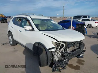 2015 Nissan Rogue SL with VIN 5N1AT2MT5FC920043, listed as a IAAI auction lot 41353089 with 1 mi miles. Bid and sale history available at carsss.com. Image 1.