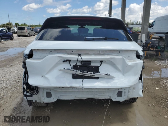 2023 Porsche Cayenne with VIN WP1AA2AY0PDA01300, listed as a Copart auction lot 56468895 with 32,576 mi miles and Salvage title. Bid and sale history available at DreamBid. Image 6.