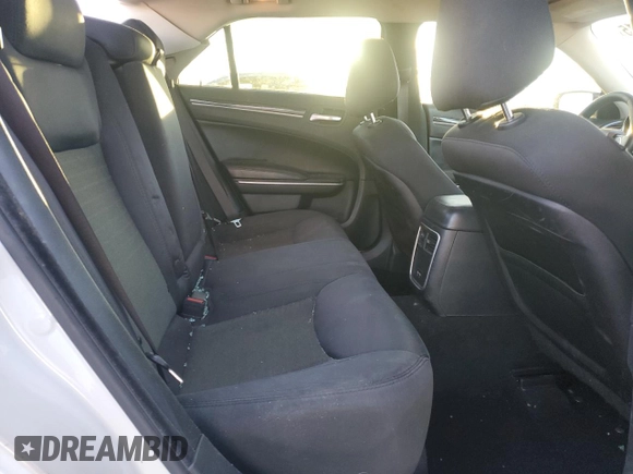 2019 Chrysler 300 Touring with VIN 2C3CCAAG6KH755579, listed as a Copart auction lot 48419815 with 143,438 mi miles and Salvage Title. Bid and sale history available at carsss.com. Image 10.