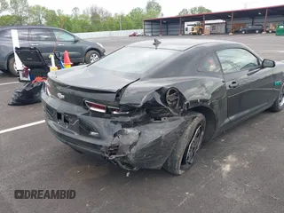 2012 Chevrolet Camaro 2LS z VIN 2G1FA1E32C9154339, wystawiony jako IAAI lot #42041941 z przebiegiem 130 772 mil mil oraz . Historia ofert i sprzedaży dostępna na DreamBid. Obrazek 6.