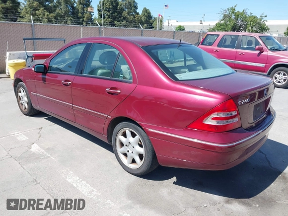 2001 Mercedes-Benz C 230/260/280/320 with VIN WDBRF61J21F056048, listed as a IAAI auction lot 42273081 with 138,637 mi miles and . Bid and sale history available at DreamBid. Image 3.