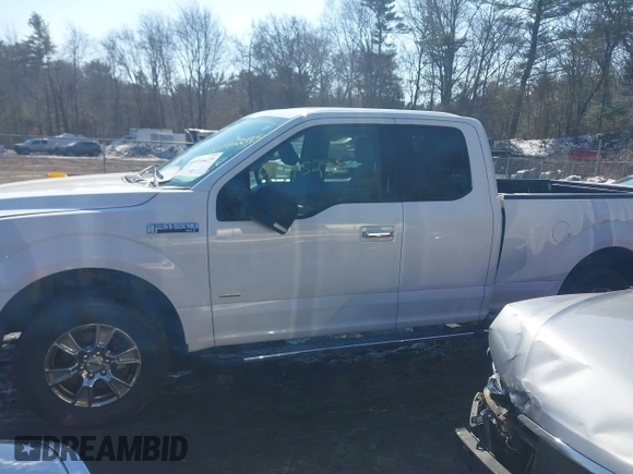 2016 Ford F-150 XLT with VIN 1FTEX1EP7GFC03925, listed as a IAAI auction lot 41595295 with 188,717 mi miles. Bid and sale history available at carsss.com. Image 14.
