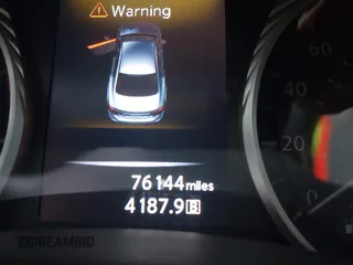 2019 Infiniti Q50 Luxe z VIN JN1EV7AR6KM550427, wystawiony jako IAAI lot #42225183 z przebiegiem 76 144 mil mil oraz . Historia ofert i sprzedaży dostępna na DreamBid. Obrazek 7.