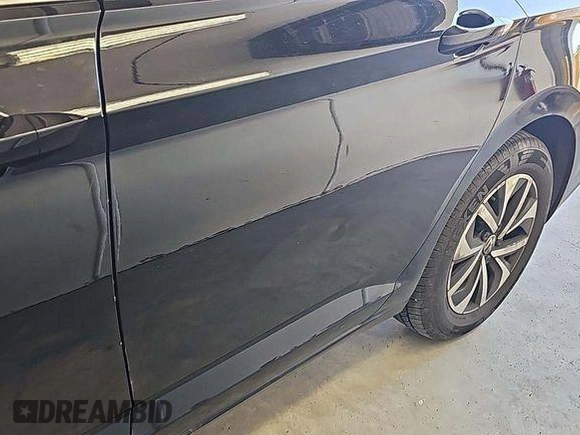 2024 Volkswagen Jetta S z VIN 3VW5M7BUXRM054755, wystawiony jako IAAI lot #42808965 z przebiegiem 23 995 mil mil oraz . Historia ofert i sprzedaży dostępna na DreamBid. Obrazek 7.