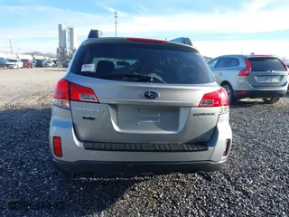 2011 Subaru Outback 2.5i Prem AWP with VIN 4S4BRBCC4B3310889, listed as a IAAI auction lot 41832441 with 209,667 mi miles. Bid and sale history available at carsss.com. Image 16.