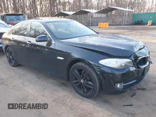 2013 BMW 5 Series 528i xDrive with VIN WBAXH5C58DD107515, listed as a IAAI auction lot 41673214 with 115,726 mi miles. Bid and sale history available at carsss.com. Image 1.