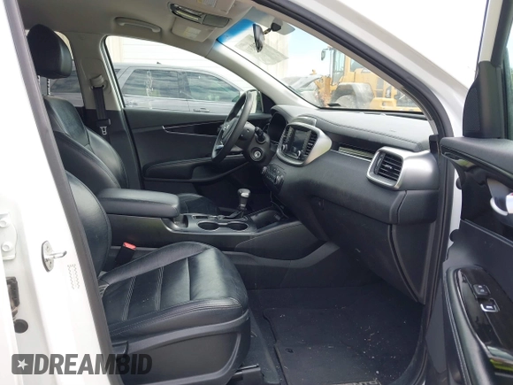 2020 Kia Sorento S z VIN 5XYPG4A52LG622321, wystawiony jako IAAI lot #41790301 z przebiegiem 155 766 mil mil oraz . Historia ofert i sprzedaży dostępna na DreamBid. Obrazek 5.