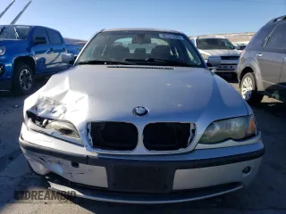 2004 BMW 3 Series 325i with VIN WBAAZ33484KP84865, listed as a Copart auction lot 88131635 with 108,161 mi miles and Salvage Title. Bid and sale history available at carsss.com. Image 5.